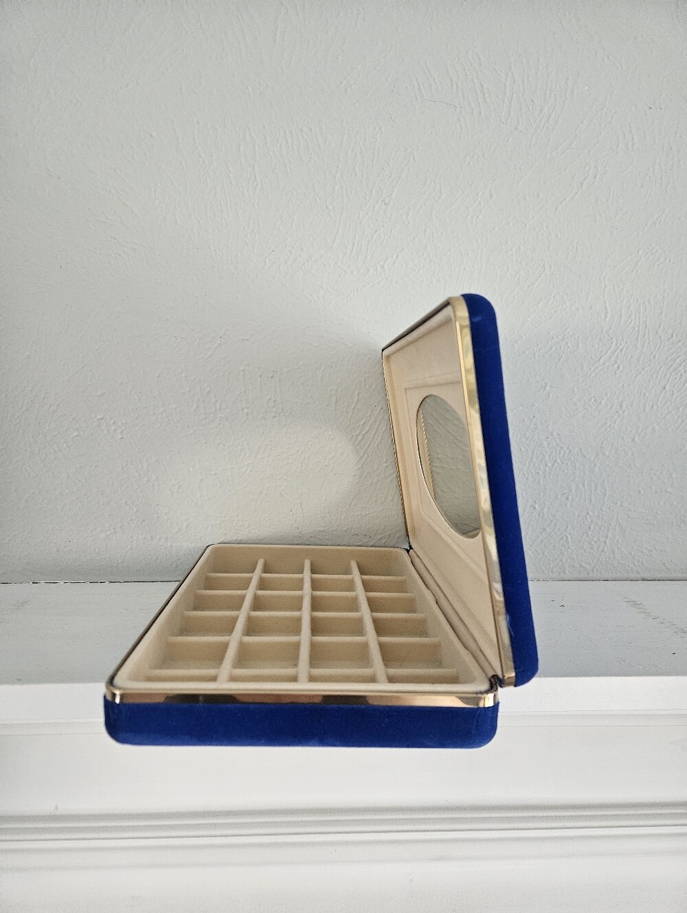 Vintage Mele Hard Shell Royal Blue Velvet Jewelry Presentation Travel Organizer - Picture 5 of 8
